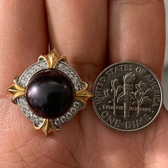 Tahiti Black pearl ear studs - Picture 5 of 8